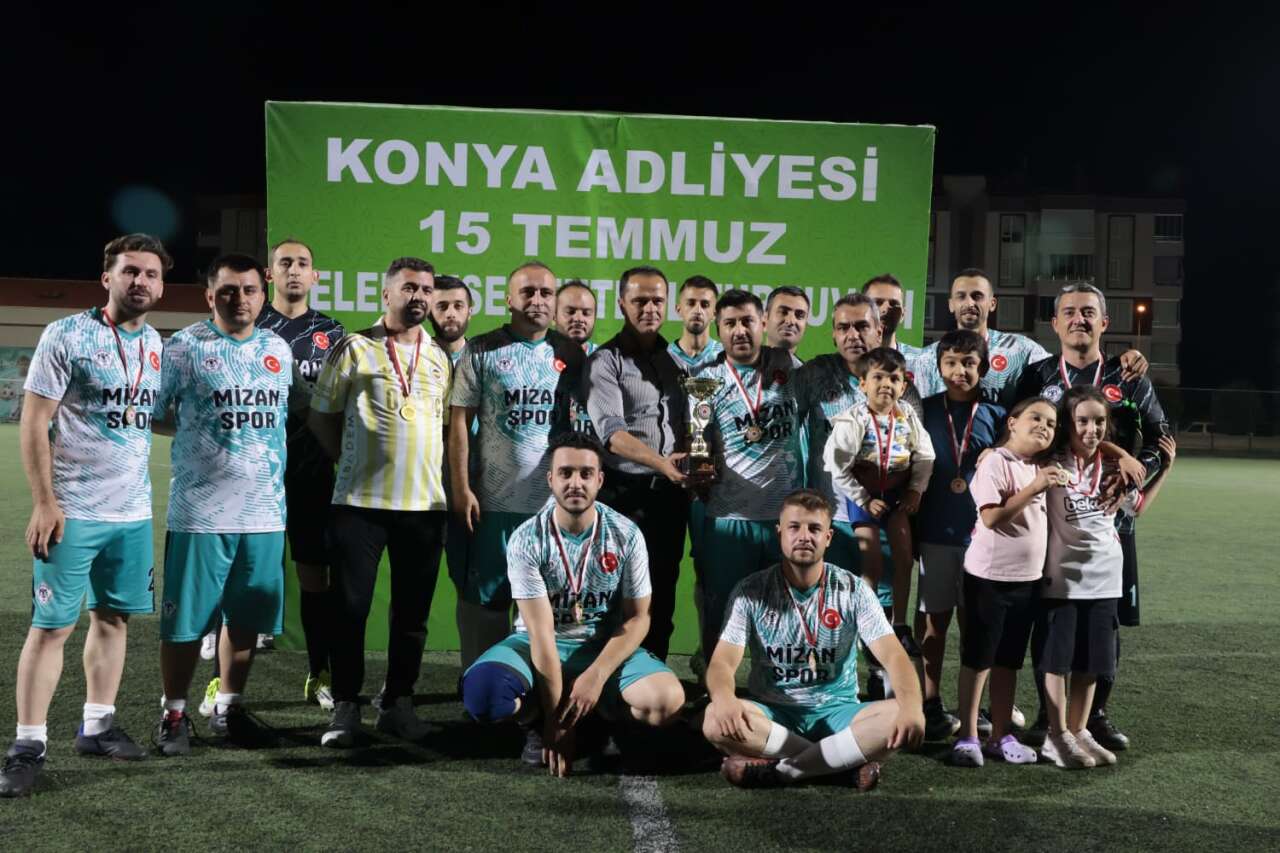 Konya Adliyesi'nde 15 Temmuz Futbol Turnuvası tamamlandı! Şampiyon belli oldu 6